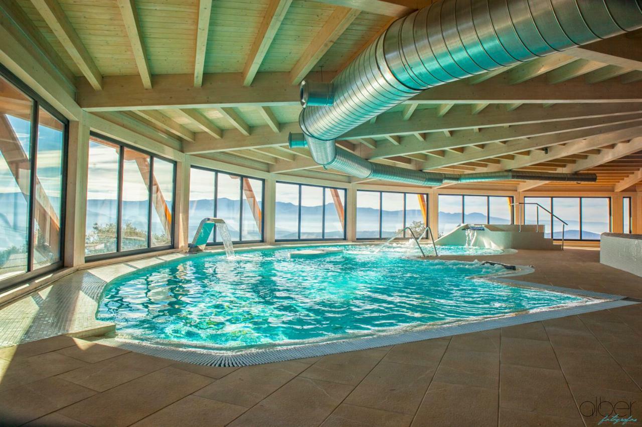 The Rock Suites & Spa Congosto Exterior photo